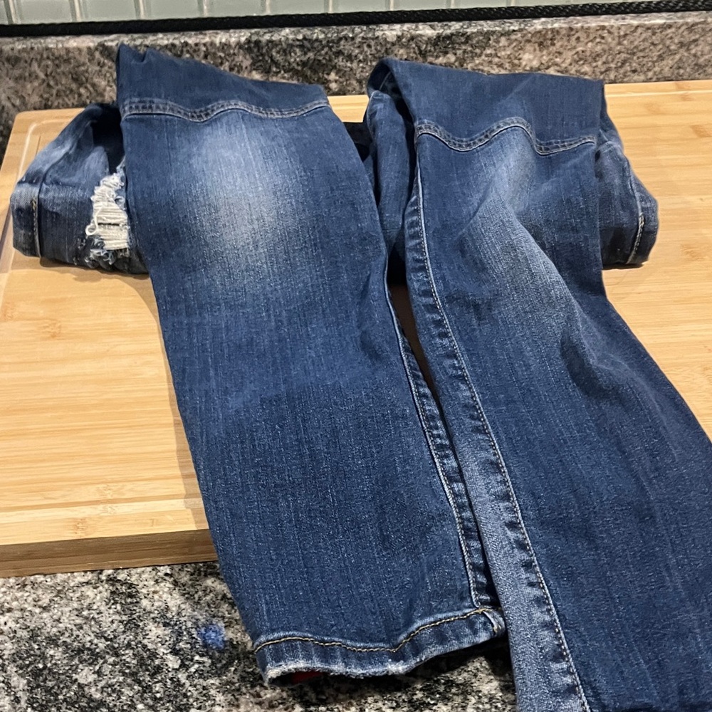 Distressed Blue Jeans - Picture 8 of 16